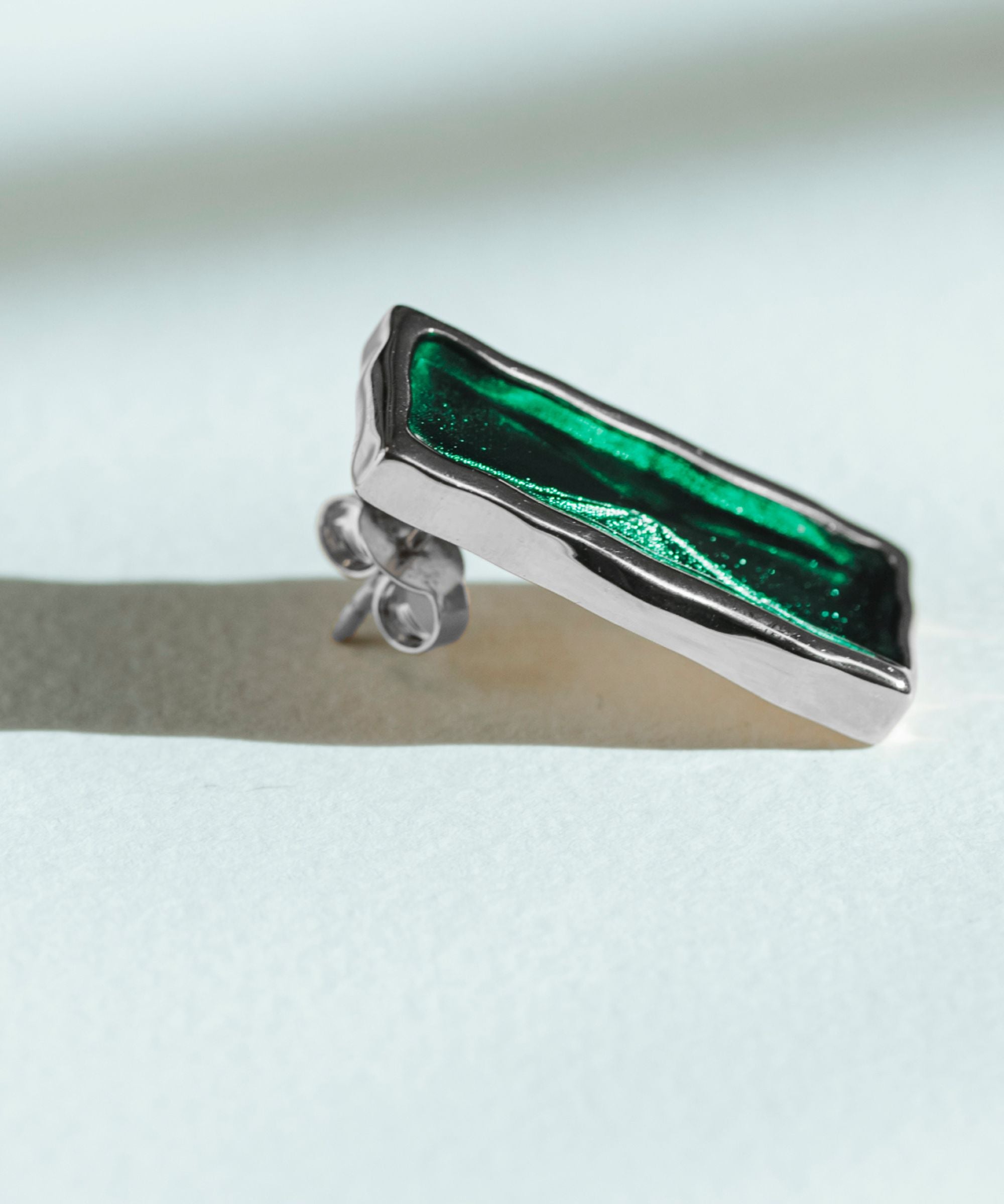 Orecchino Singolo Amal Verde - Silver
