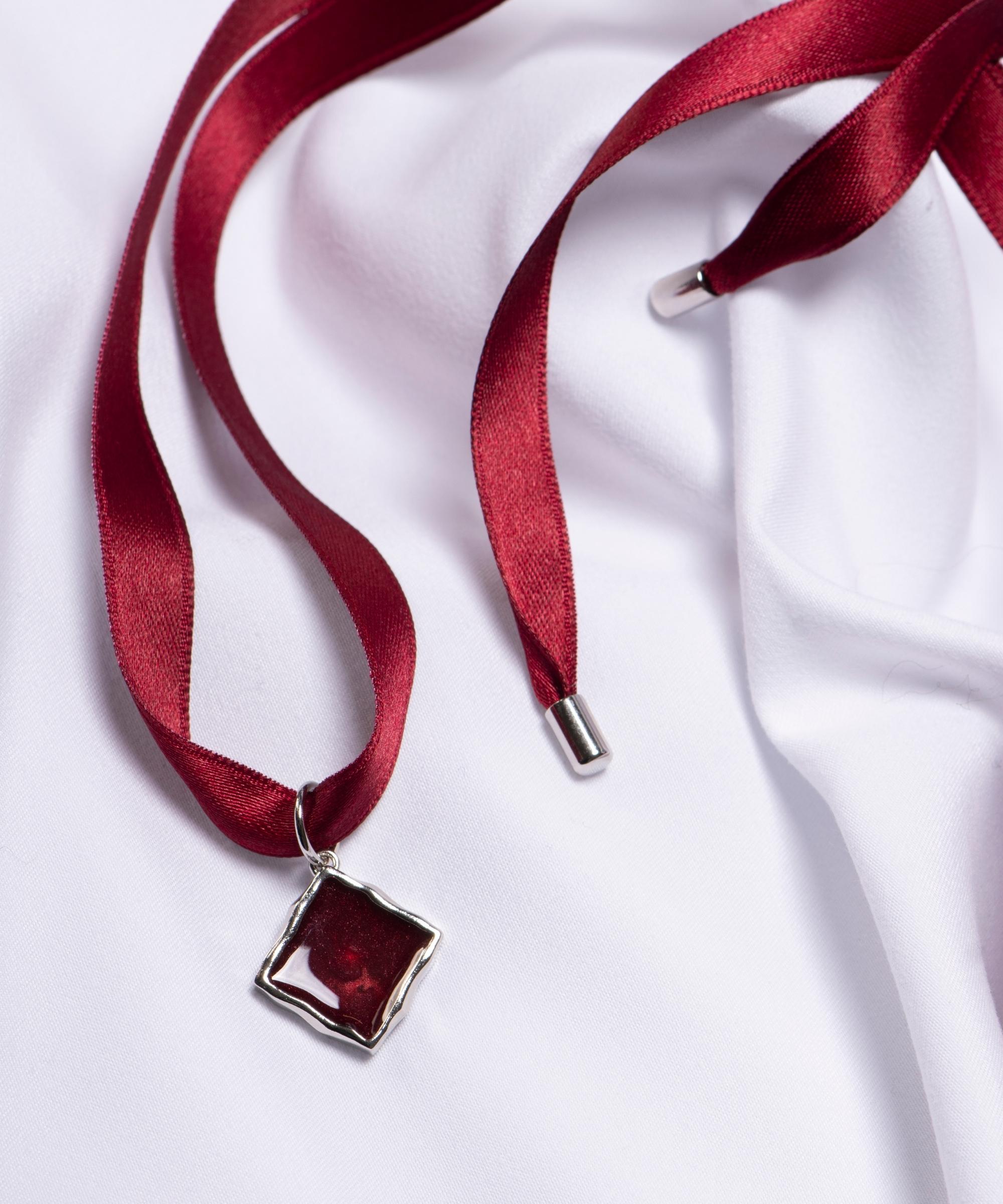 Amal Noire Raso Bordeaux - Silver