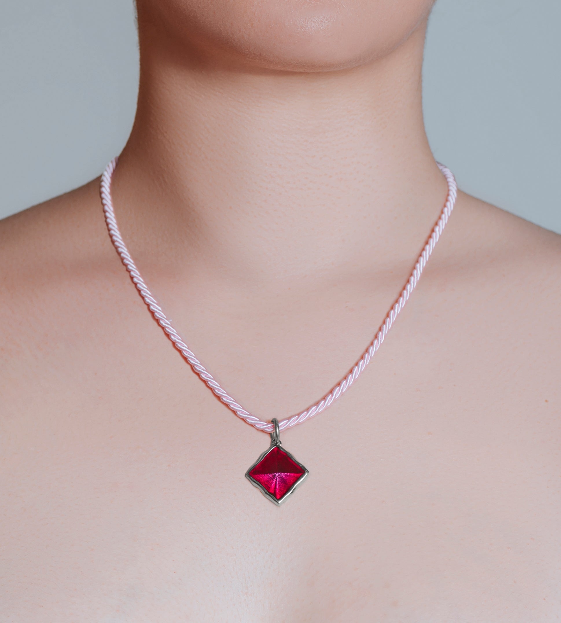 Collana Corda e Ciondolo Amal Fucsia - Silver